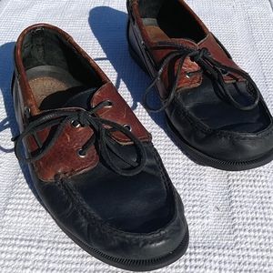Cole haan leather captain shoes